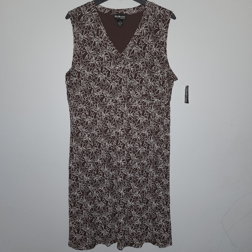 Style and co women's sleeveless dress size 3X brown and cream floral